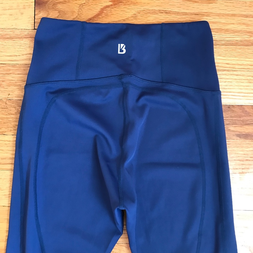 BuffBunny Collection Blue Leggings Small
